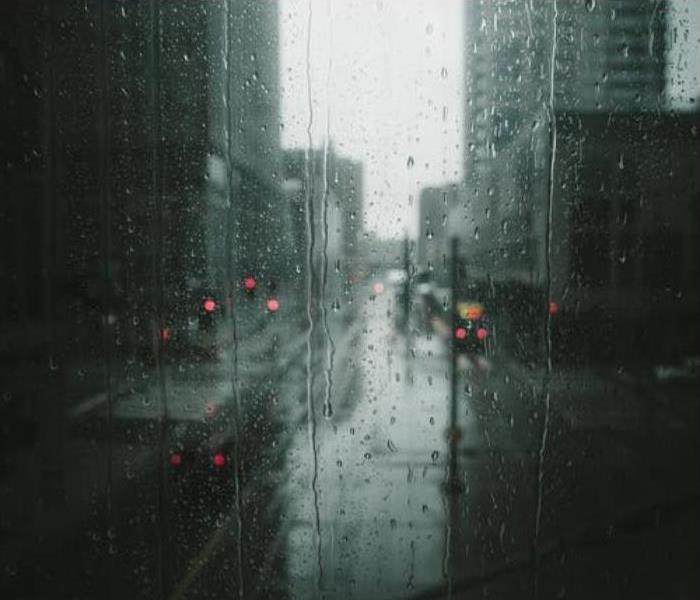 photo of a rainy day in the city